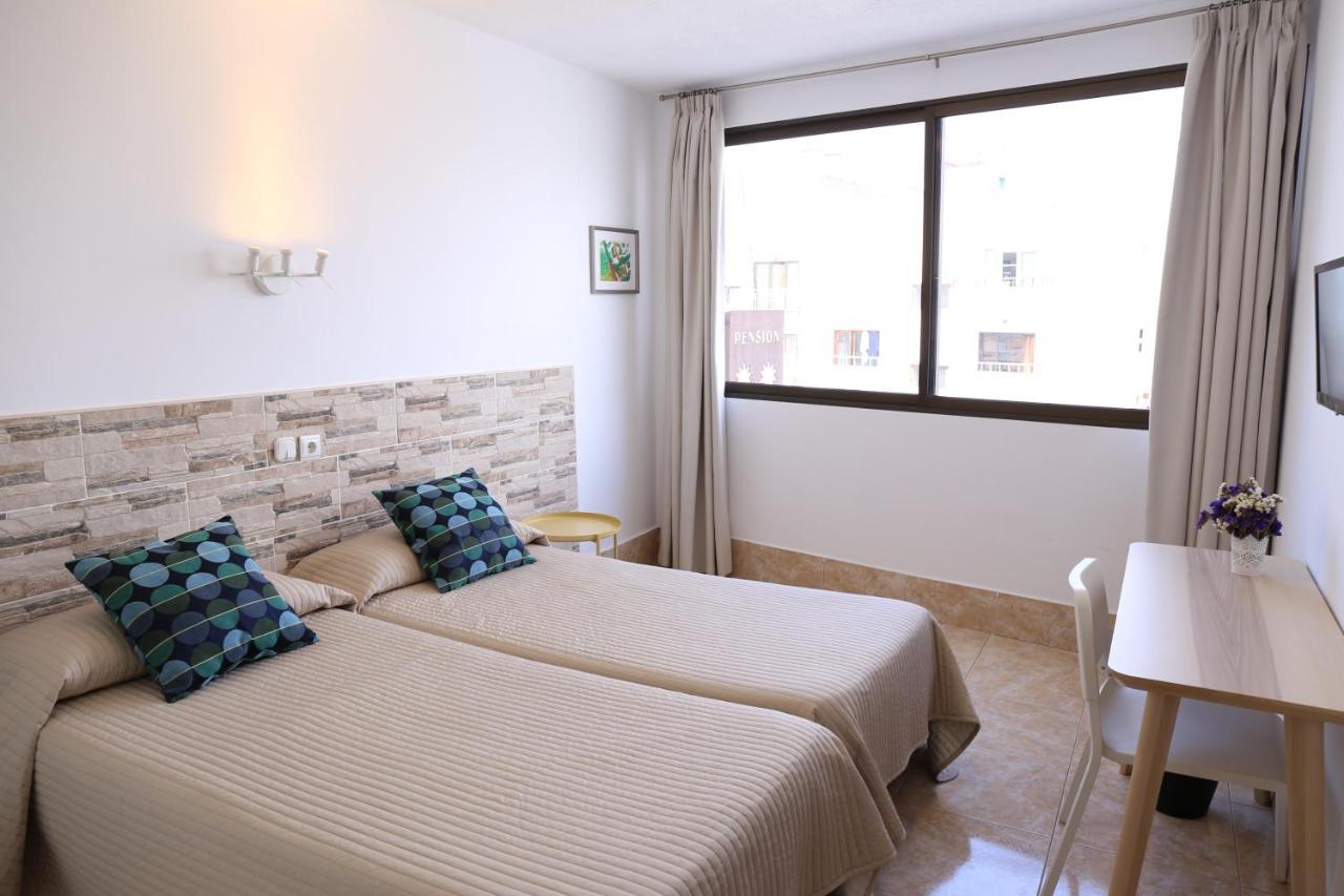 Hostal Residencia Cardona Arrecife  Eksteriør billede